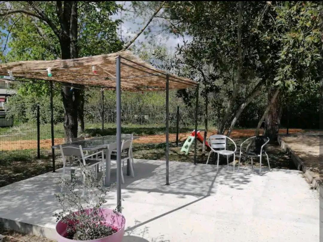 Maison Au Pied Des Cevennes Rousson  Exteriér fotografie